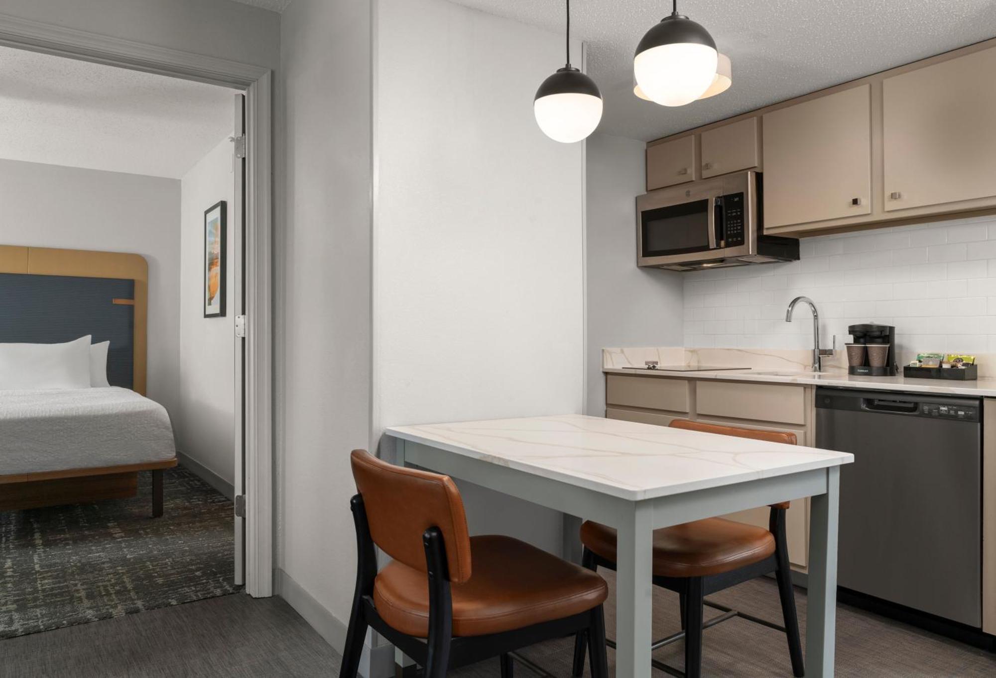 Homewood Suites By Hilton Chester Exterior foto